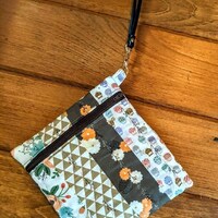 Wristlet bag with flowers and owls