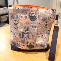 Owl print zippered wristlet wallet pouch gray, navy, orange