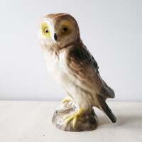 Vintage large brown owl figurine