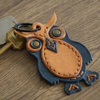 Handmade Leather Owl Keyring, Leather Keychain, Leather Key Fob, Custom Keyring, Leather Key holder,