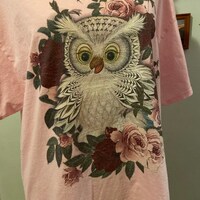 vintage pink cotton owl T-shirt • size large