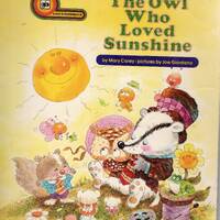 The Owl Who Loved Sunshine, by Mary Carey, pictures Joe Giordano,, 1977, A Golden Book, used, G cond