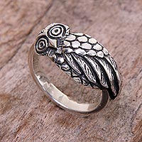 Perky Night Owl, Handcrafted Balinese Sterling Silver Owl Ring