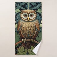 The owl on an oak tree bath towel