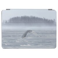 Snowy Owl Flying In Winter iPad Air Cover