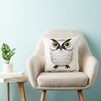I'm a little owl, hear me hoot! | Throw Pillow