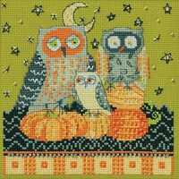 Mill Hill Autumn Owls Beaded Counted Cross Stitch Kit 2024 Debbie Mumm Artful Owls Collection DM3024