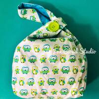 Handmade Reversible Knot Bag | Turquoise Green Owl Print | Turquoise Flower Lining | Hand Sewn Wrist