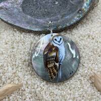 Hand Painted Snowy Owl Pendant: Lacquer Art Shell Jewelry