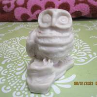 SNOWY OWL Figurine | Hand Carved Pearlite | Marblecraft Canada | Vintage 1970s