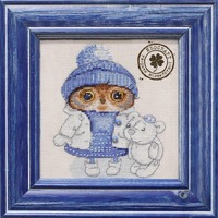 Minimalist Brown Christmas Owl Cross-stitch kit on Aida 27 count canvas. Christmas Cross Stitch Kit 