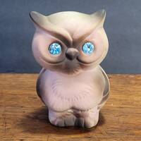 Ceramic Owl with blue Gem Eyes bown ombre