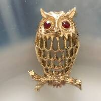 Fabulous Vintage Gold Toned Owl Brooch Fun Perching Owl Red Rhinestone Eyes Mr. Owl Pin by Gerry'