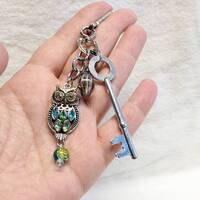 Owl keychain with charms and beads - owl keychain - backpack charms - key keychain