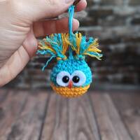 Ukrainian flag Keychain Cute blue and yellow owl Keychain Car mirror charm Cute keychain piece for U
