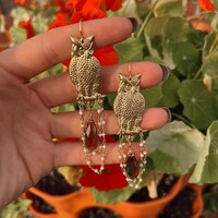 Owl Earring// Gemstone Chain Earrings// Animal Earrings// Owl Gem Earrings