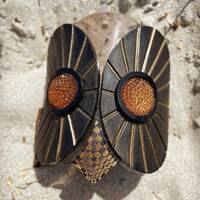 Jean-Marie Poinot Paris 1990's- Bracelet manchette hibou en cristal acrylique/ plexiglass marron
