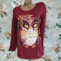 90s Vintage burgundy tee/top owl print short sleeve. Size M-L. 100% cotton.