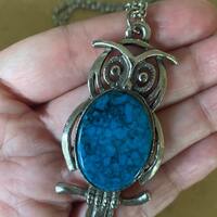 Vintage Mid Century Owl Pendant Necklace With Faux Turquoise On Silver Tone Metal Chain