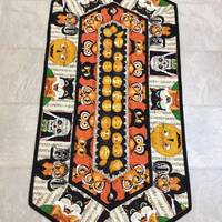 Music Halloween Quilted Table Runner: Cats, Owls, Pumpkins