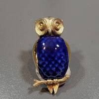Owl brooch blue pottery body gold tone metal