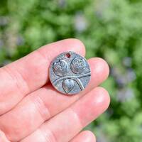 1  Owl  Silver Tone Charm SC3527