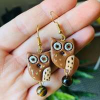 Autumn earrings// winter earrings// owl earrings// animal earrings// polymer clay earrings.