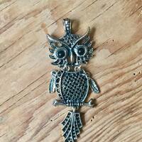 Owl - vintage charm / pendant.