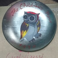 Venetian glass owl plate THE CHILDREN"S HOUR 1970 1st in the series hand painted by Count Agazz