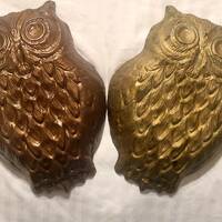 Two Akcam Rose Gold and Gold Shimmer Owl Small Side Plates Turkish Glass, both vintage one new cond