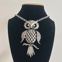 Vintage Owl Necklace Retro Collectible Costume Jewelry