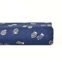 Tissu Japonais Hiboux écru fond bleu marine -50cm- tissus japonais, hiboux, hiboux beige, tis