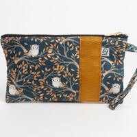 Owl Print Wristlet Wallet, I phone Wristlet Purse, Vegan Fabric Wristlet, Wristlet Clutch, Smartphon
