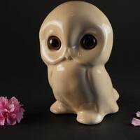 Vintage Cream Owl No. 301 from "The Collectables" Ingleside Ontario Canadiana Pottery