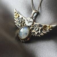 925 Sterling Silver and 18k Gold Owl Pendant - Natural Moonstone jewelry - Gift for her -  Cute owl 