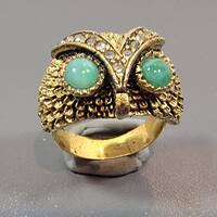 owl ring gold toned metal rhinestones adjustable vintage