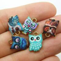 8 Owl charms gold and random mixed tone B78