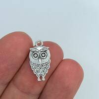 10 Owl Charms, antique silver tone, owl charm for necklace, owl charm for bracelet, owl charm for ke