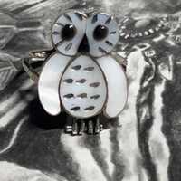 Native American Zuni handmade sterling silver inlay owl mother of pearl cluster traditional ring siz