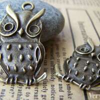 10 pcs of Antique Bronze Owl Pendants Charms 19x38mm A141
