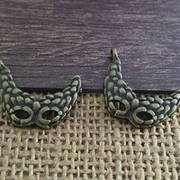 20pieces 21mmx17mm owl mask  -  antique bronze charm pendant Jewelry Findings CA107