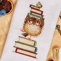 Owl with Books Counted Cross-Stitch Pattern | Bookworm Bird Bookmark PDF and SAGA Chart | Bookish Ow
