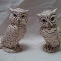 Pair of Vintage ceramic beige owls Made in Japan MM Norleans 4 inches tall