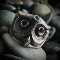 Jen’s Owl ring, sterling silver with  blue topaz size 6.5/ 7