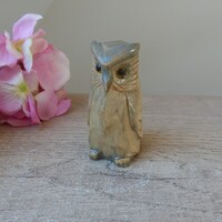 Figurine miniature de hibou sculpté main en corne de buffle - Porte bonheur artisanal - Cadea