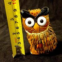 8.5 cm Unique Collectible Owl Figurine Made from Seeds of various Plants and Lacquered. Made in Urug