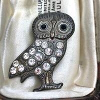 Vintage owl brooch