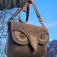 Owl purse, small leather messenger bag, Owl leather sling bag, leather satchel, small crossbody bag,