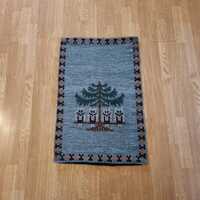 Handmade Swedish Rug: Vintage Green Owl Design (90cm x 56 cm)