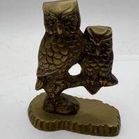 Vintage brass owl mum and baby figurine. Owl family Sitting on a branch. Great patina.